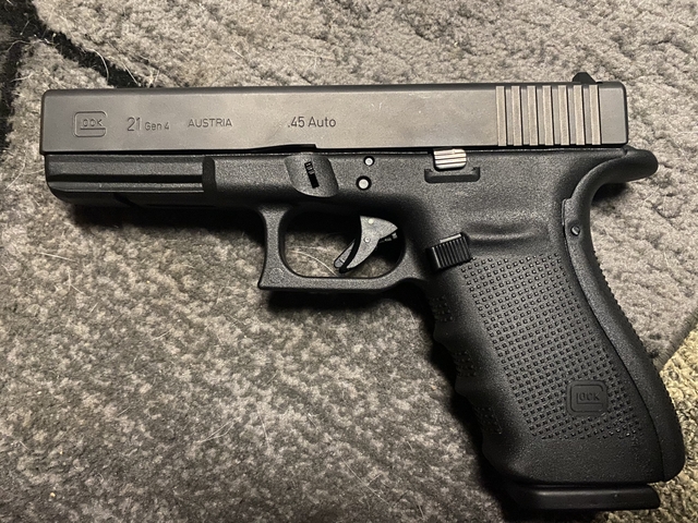 GLOCK 21 GEN4  cal. 45Auto (AUSTRIA)